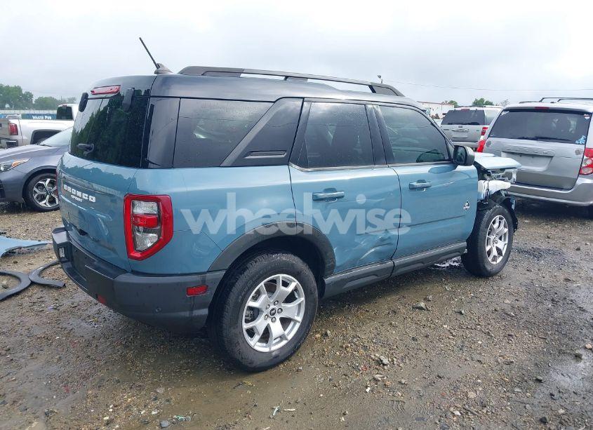 Photo 4 of 2021 Ford Bronco SPORT OUTER BANKS (VIN 3FMCR9C60MRB05372)