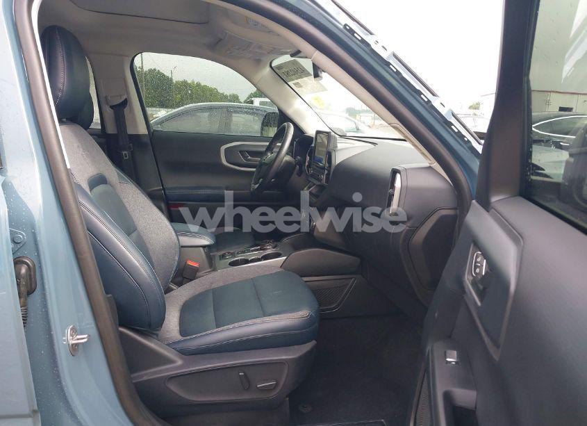 Photo 5 of 2021 Ford Bronco SPORT OUTER BANKS (VIN 3FMCR9C60MRB05372)