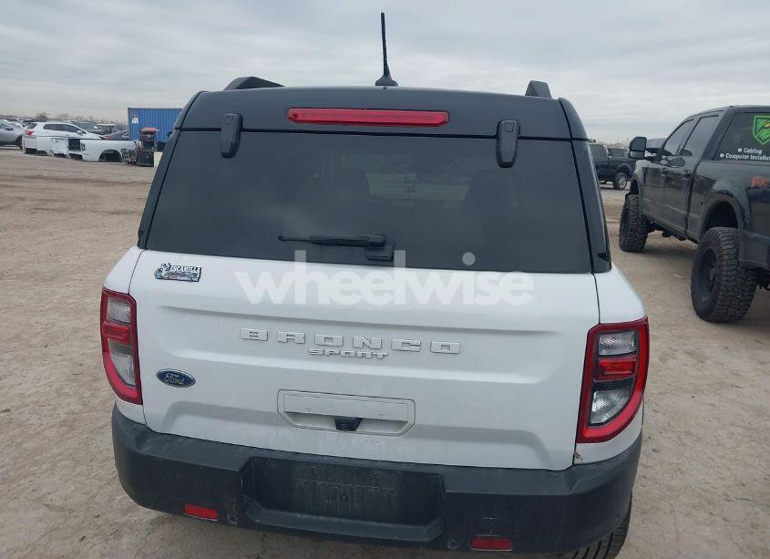 Photo 17 of 2022 Ford Bronco SPORT OUTER BANKS (VIN 3FMCR9C60NRD09963)