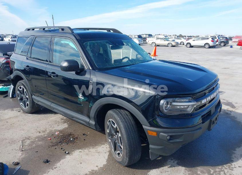 2023 Ford Bronco SPORT OUTER BANKS (VIN 3FMCR9C60PRD36597) main photo