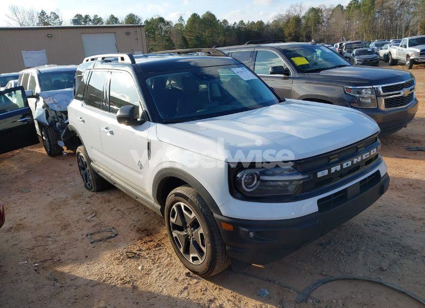 2023 Ford Bronco SPORT OUTER BANKS (VIN 3FMCR9C60PRD80308) main photo