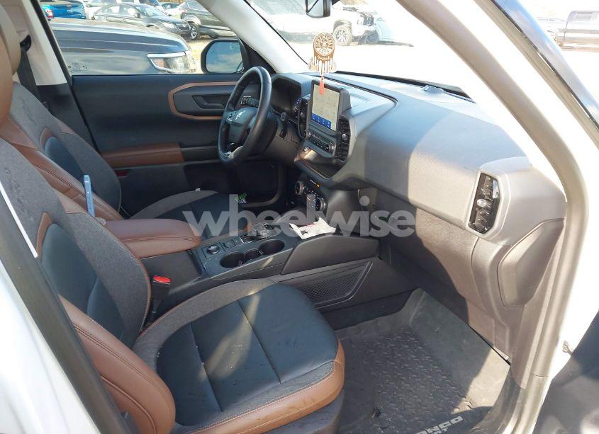 Photo 5 of 2023 Ford Bronco SPORT OUTER BANKS (VIN 3FMCR9C60PRD80308)