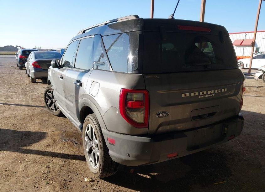 Photo 3 of 2021 Ford Bronco SPORT OUTER BANKS (VIN 3FMCR9C61MRB04103)