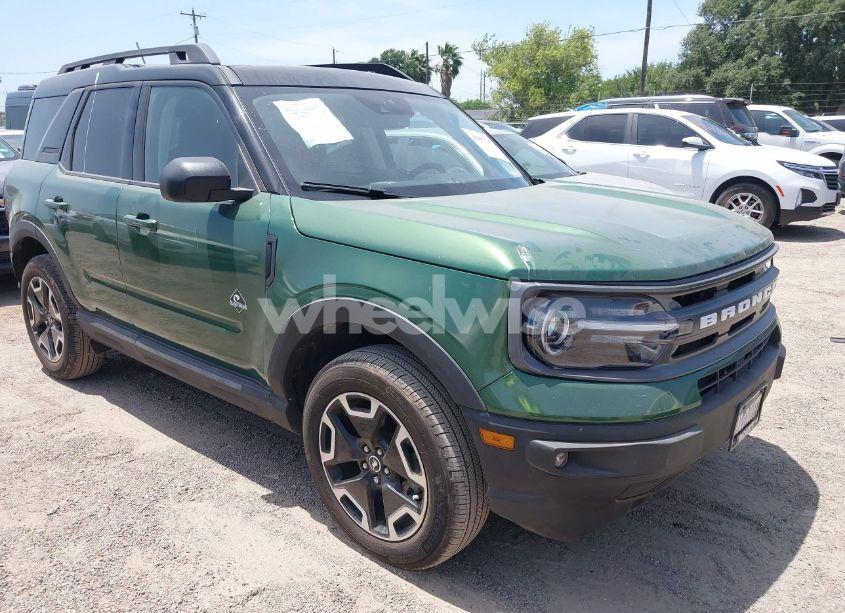 2023 Ford Bronco SPORT OUTER BANKS (VIN 3FMCR9C61PRD07626) main photo