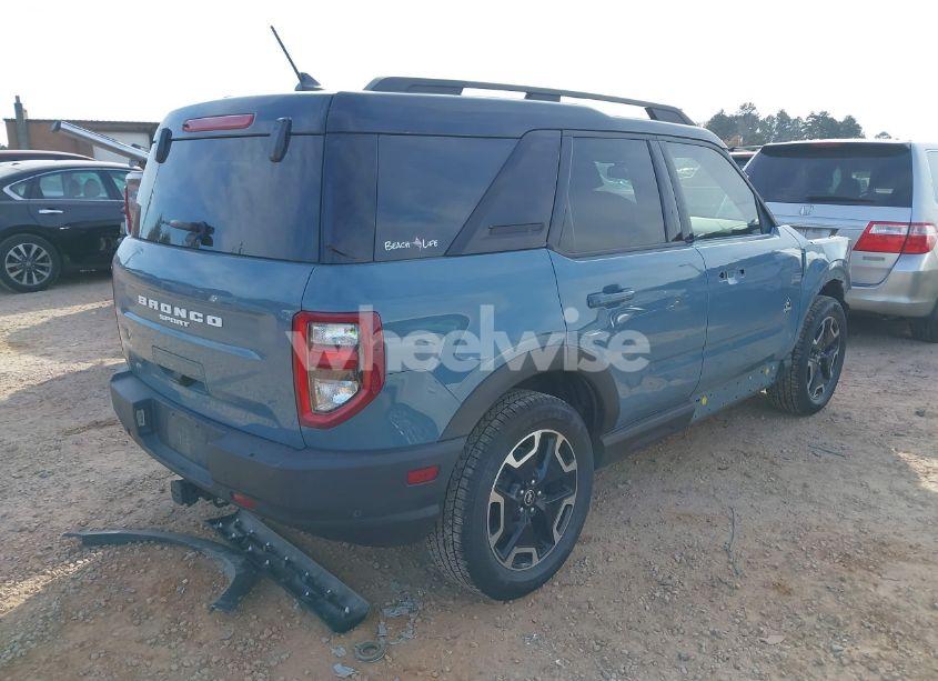 Photo 4 of 2021 Ford Bronco SPORT OUTER BANKS (VIN 3FMCR9C62MRA47295)