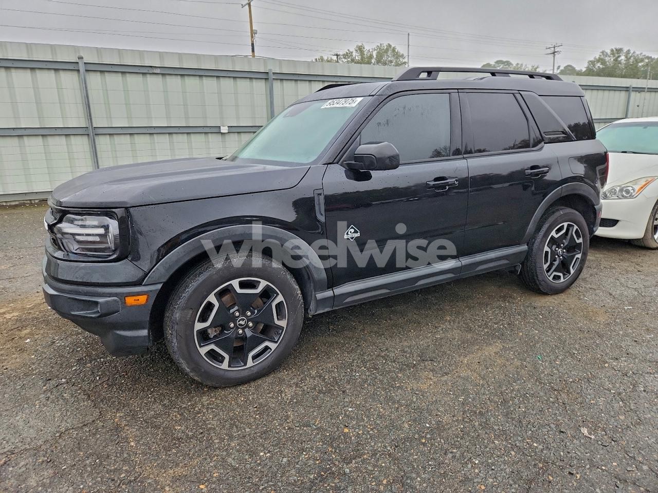 2022 FORD BRONCO SPORT OUTER BANKS (VIN 3FMCR9C62NRD65290) main photo