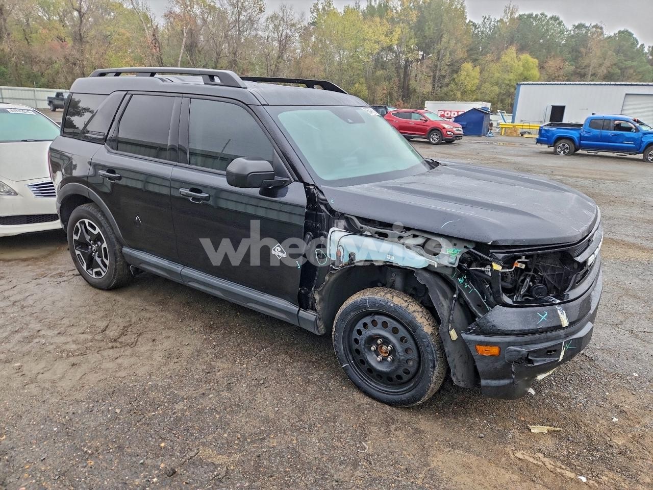 Photo 4 of 2022 FORD BRONCO SPORT OUTER BANKS (VIN 3FMCR9C62NRD65290)