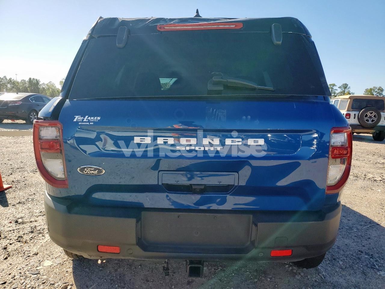Photo 6 of 2024 FORD BRONCO SPORT OUTER BANKS (VIN 3FMCR9C62RRF71005)