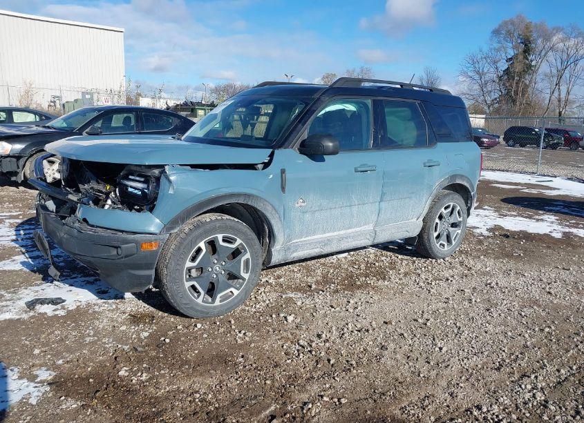 Photo 2 of 2021 Ford Bronco SPORT OUTER BANKS (VIN 3FMCR9C63MRA26133)