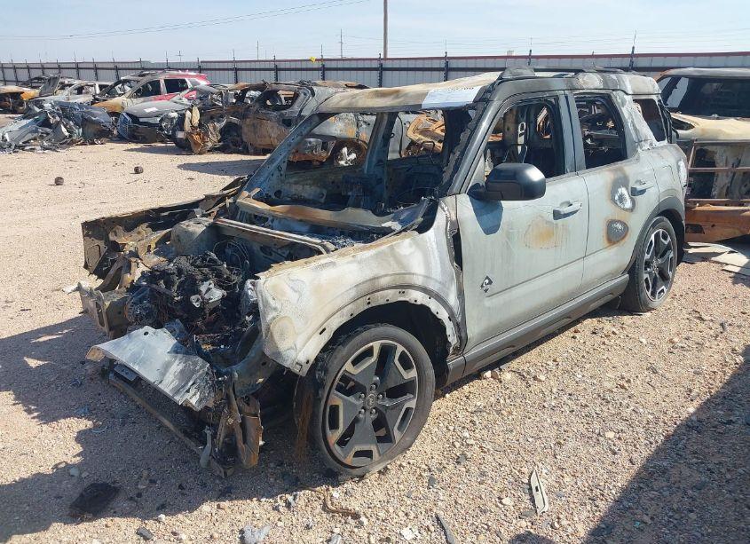 Photo 2 of 2021 Ford Bronco SPORT OUTER BANKS (VIN 3FMCR9C63MRA55616)