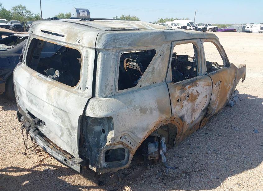 Photo 4 of 2021 Ford Bronco SPORT OUTER BANKS (VIN 3FMCR9C63MRA55616)