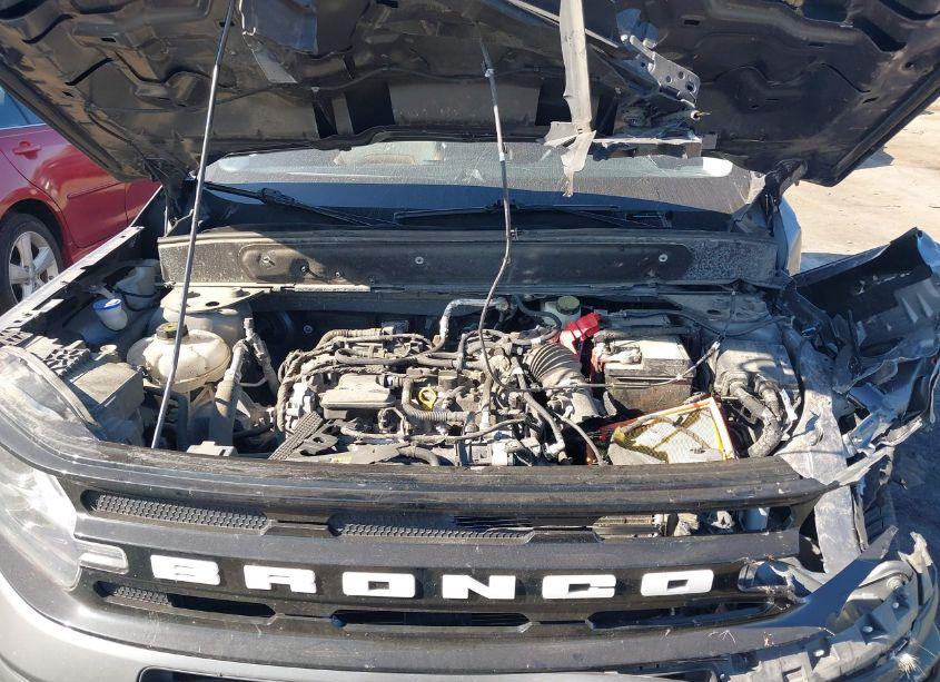 Photo 10 of 2021 Ford Bronco SPORT OUTER BANKS (VIN 3FMCR9C63MRA79785)