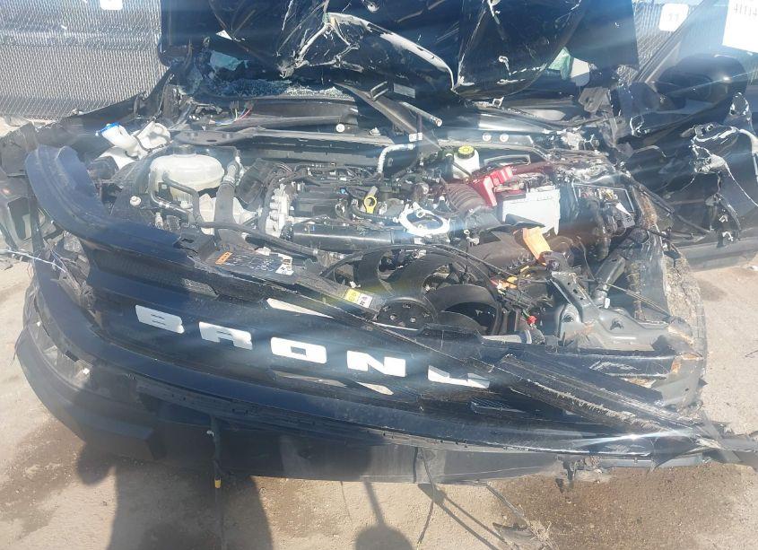 Photo 10 of 2021 Ford Bronco SPORT OUTER BANKS (VIN 3FMCR9C63MRA90527)