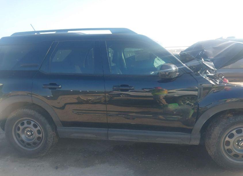 Photo 12 of 2021 Ford Bronco SPORT OUTER BANKS (VIN 3FMCR9C63MRA90527)