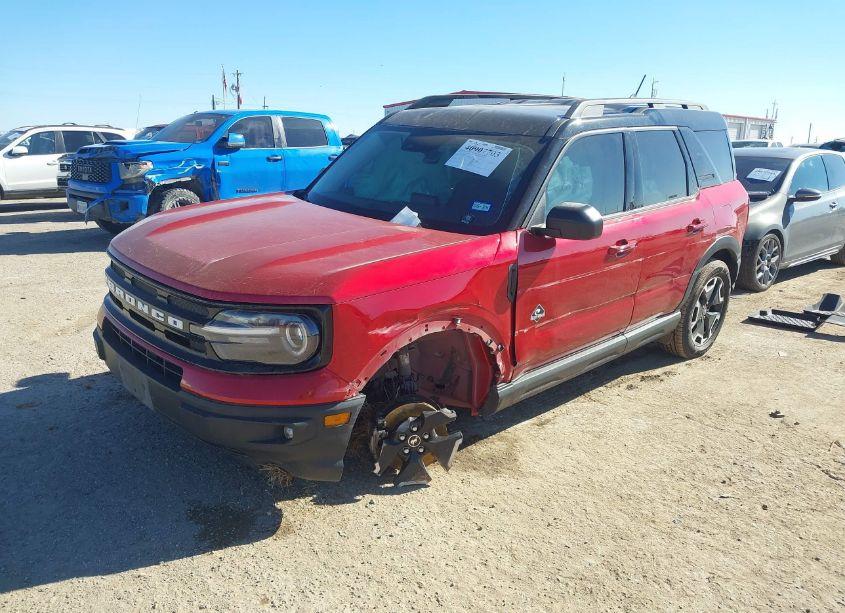 Photo 2 of 2021 Ford Bronco SPORT OUTER BANKS (VIN 3FMCR9C63MRB08623)