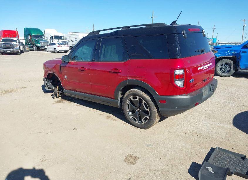 Photo 3 of 2021 Ford Bronco SPORT OUTER BANKS (VIN 3FMCR9C63MRB08623)