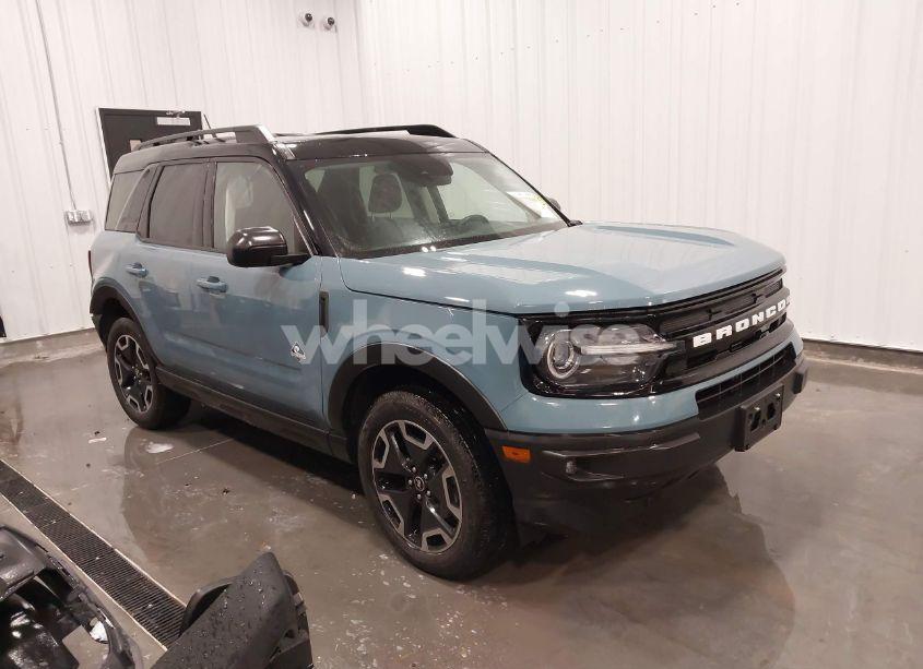 2021 Ford Bronco SPORT OUTER BANKS (VIN 3FMCR9C63MRB36583) main photo