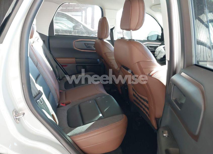 Photo 8 of 2022 Ford Bronco SPORT OUTER BANKS (VIN 3FMCR9C63NRE30213)