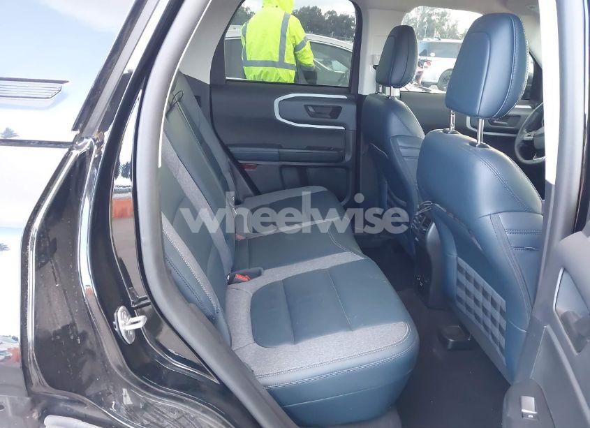 Photo 8 of 2023 Ford Bronco SPORT OUTER BANKS (VIN 3FMCR9C63PRD46668)