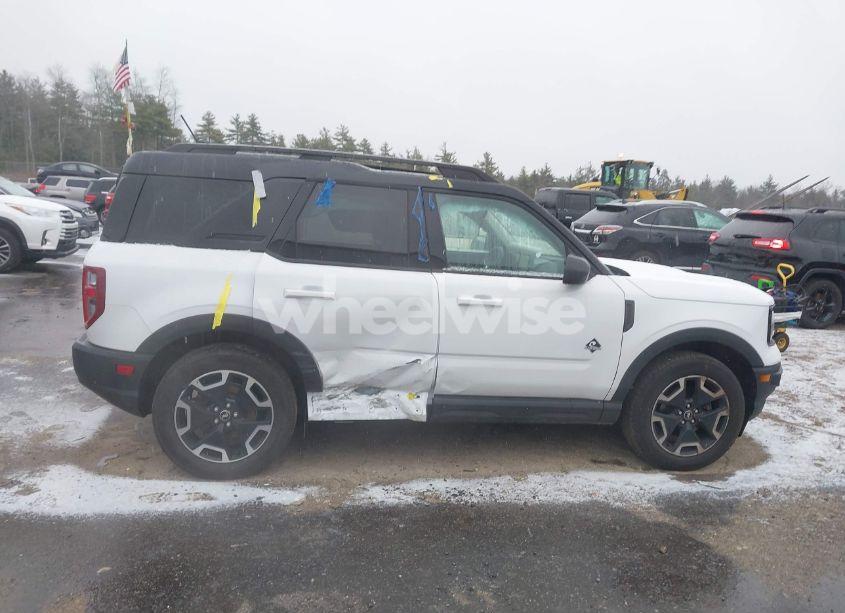 Photo 12 of 2021 Ford Bronco SPORT OUTER BANKS (VIN 3FMCR9C64MRA88429)