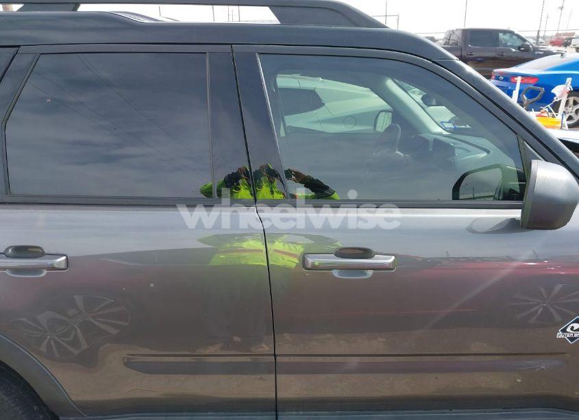 Photo 14 of 2021 Ford Bronco SPORT OUTER BANKS (VIN 3FMCR9C64MRB14236)