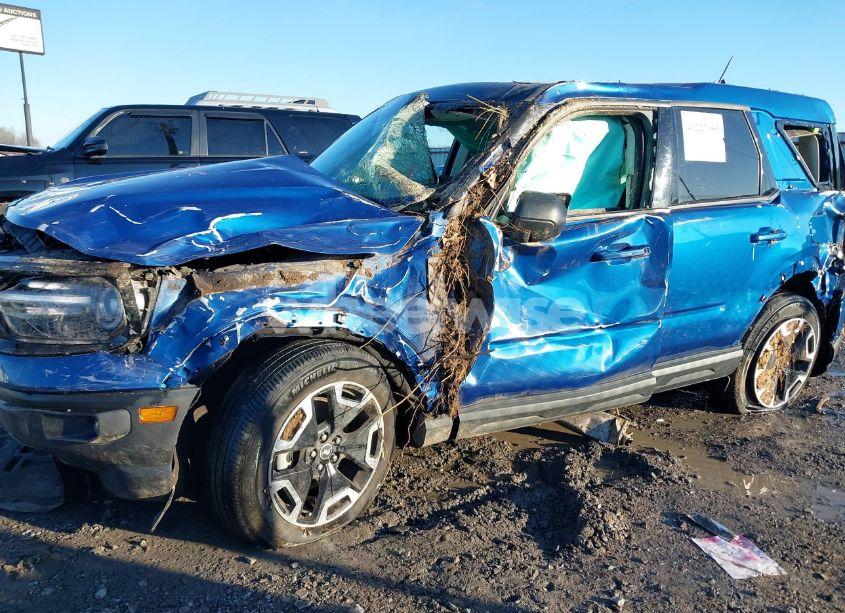 Photo 6 of 2023 Ford Bronco SPORT OUTER BANKS (VIN 3FMCR9C64PRD66766)