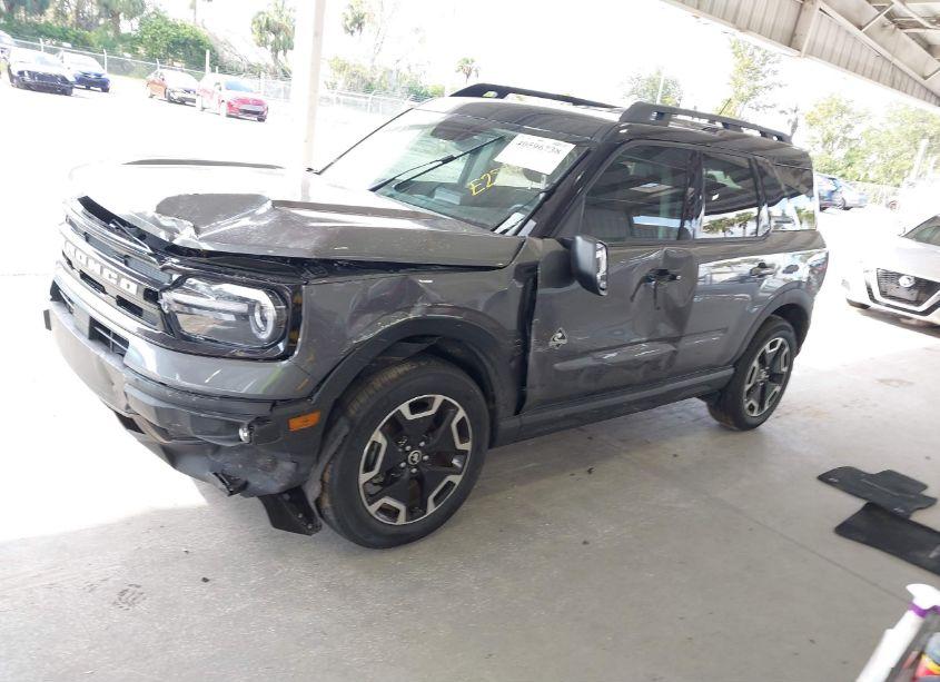 Photo 2 of 2023 Ford Bronco SPORT OUTER BANKS (VIN 3FMCR9C64PRE28120)
