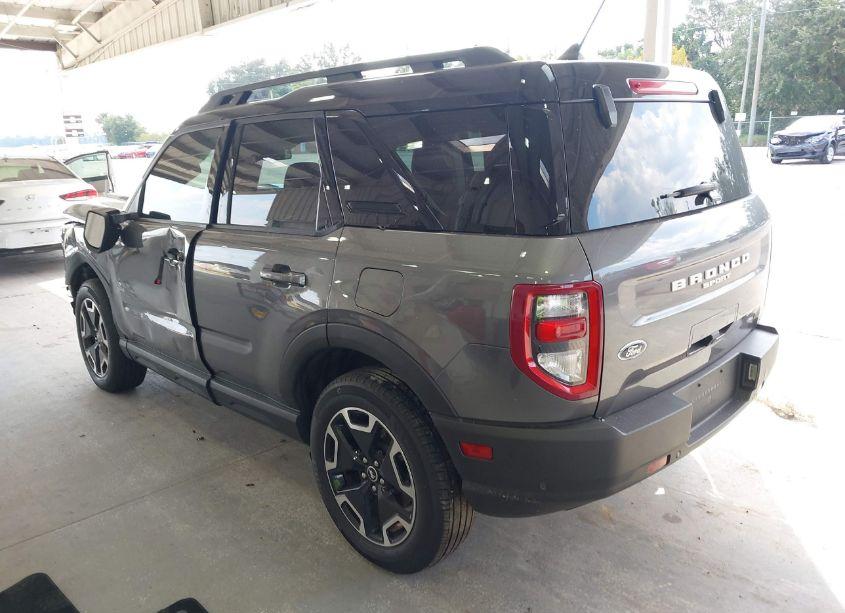 Photo 3 of 2023 Ford Bronco SPORT OUTER BANKS (VIN 3FMCR9C64PRE28120)