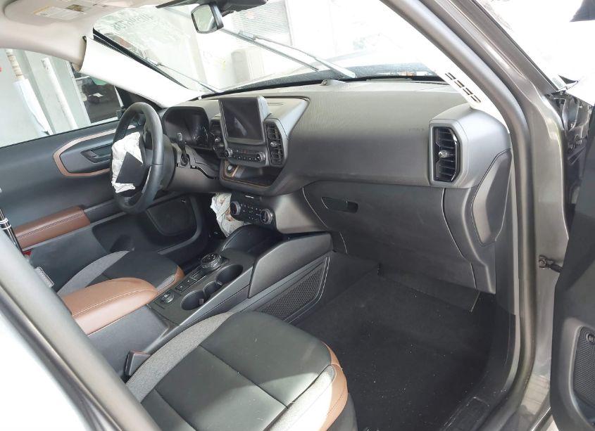 Photo 5 of 2023 Ford Bronco SPORT OUTER BANKS (VIN 3FMCR9C64PRE28120)