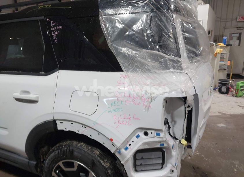 Photo 18 of 2024 Ford Bronco SPORT OUTER BANKS (VIN 3FMCR9C64RRF49748)