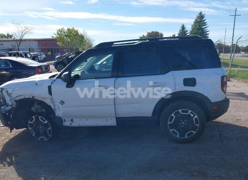 Photo 14 of 2021 Ford Bronco SPORT OUTER BANKS (VIN 3FMCR9C65MRB05822)