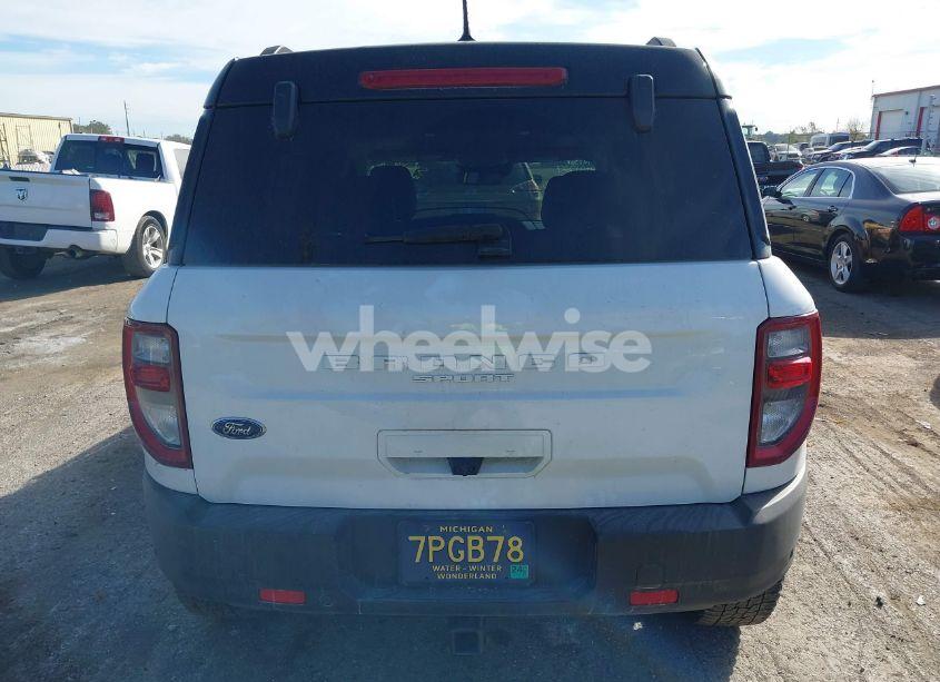 Photo 16 of 2021 Ford Bronco SPORT OUTER BANKS (VIN 3FMCR9C65MRB05822)