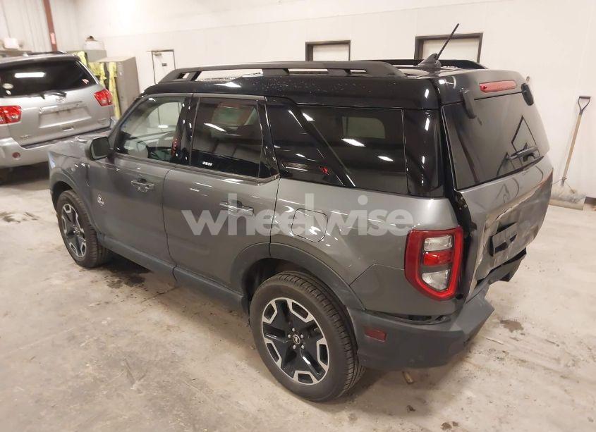 Photo 3 of 2022 Ford Bronco SPORT OUTER BANKS (VIN 3FMCR9C65NRD11496)