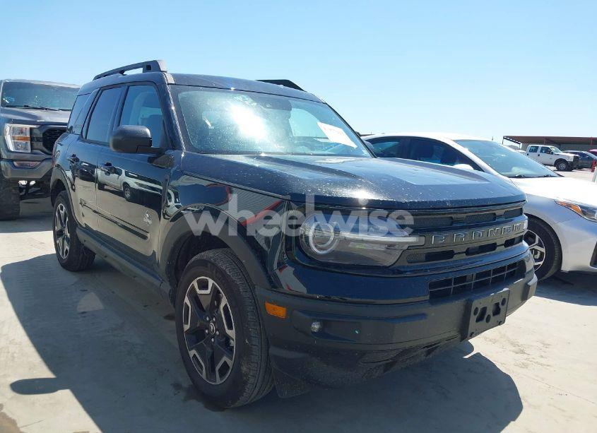 2024 Ford Bronco SPORT OUTER BANKS (VIN 3FMCR9C65RRF36152) main photo
