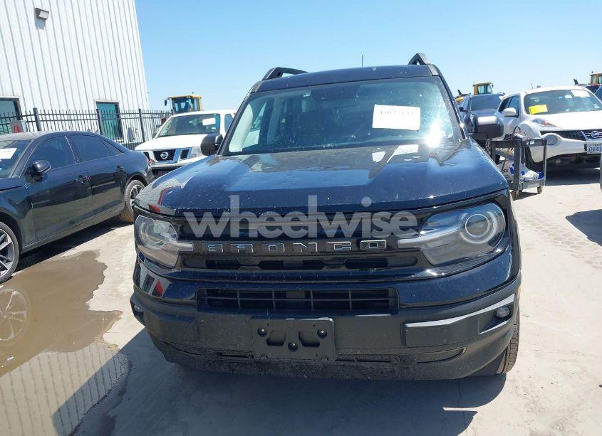 Photo 12 of 2024 Ford Bronco SPORT OUTER BANKS (VIN 3FMCR9C65RRF36152)