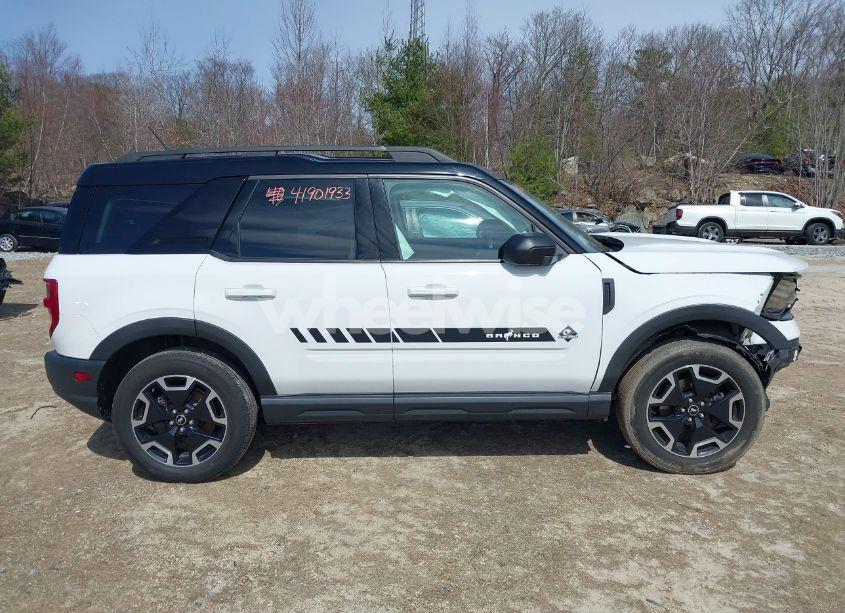 Photo 14 of 2021 Ford Bronco SPORT OUTER BANKS (VIN 3FMCR9C66MRA02537)