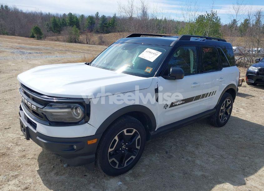 Photo 2 of 2021 Ford Bronco SPORT OUTER BANKS (VIN 3FMCR9C66MRA02537)