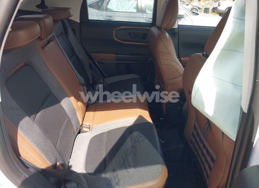 Photo 8 of 2021 Ford Bronco SPORT OUTER BANKS (VIN 3FMCR9C66MRA02537)