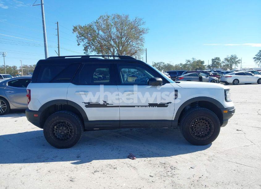 Photo 13 of 2021 Ford Bronco SPORT OUTER BANKS (VIN 3FMCR9C66MRB00502)
