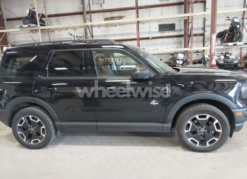 Photo 13 of 2021 Ford Bronco SPORT OUTER BANKS (VIN 3FMCR9C66MRB40529)