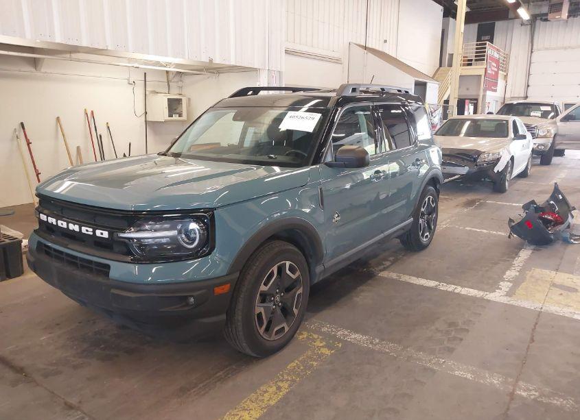 Photo 2 of 2022 Ford Bronco SPORT OUTER BANKS (VIN 3FMCR9C66NRD24726)