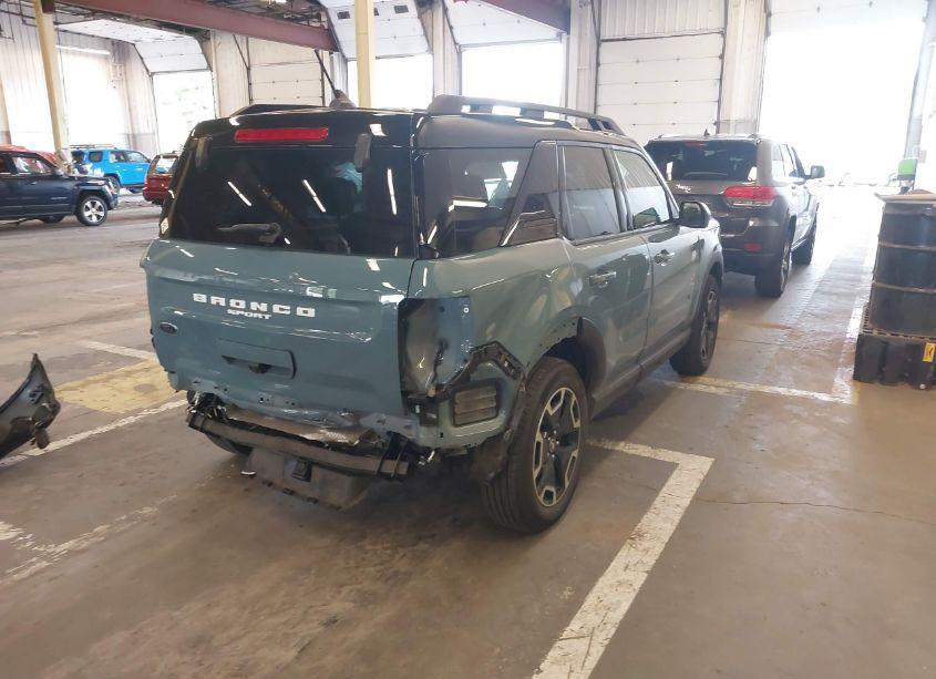 Photo 4 of 2022 Ford Bronco SPORT OUTER BANKS (VIN 3FMCR9C66NRD24726)