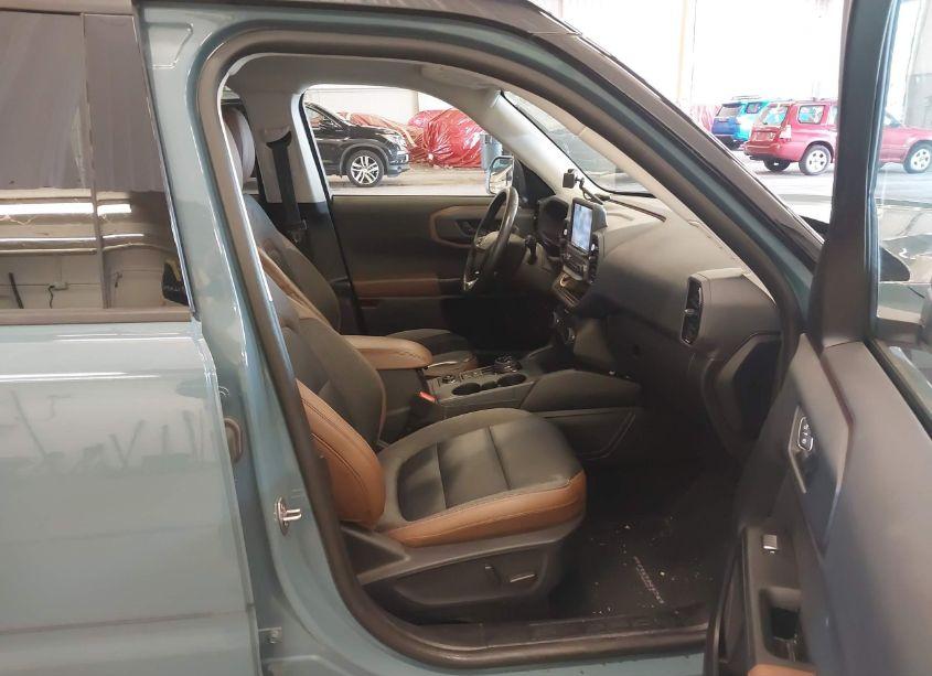 Photo 5 of 2022 Ford Bronco SPORT OUTER BANKS (VIN 3FMCR9C66NRD24726)