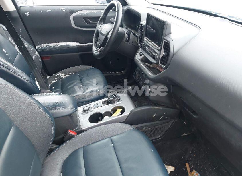 Photo 5 of 2022 Ford Bronco SPORT OUTER BANKS (VIN 3FMCR9C66NRD39145)