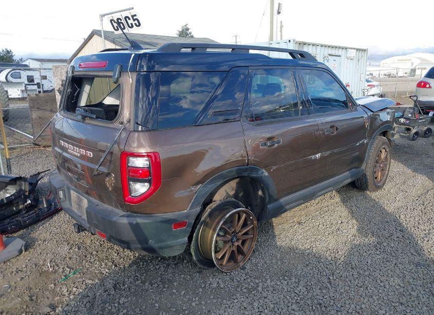 Photo 4 of 2022 Ford Bronco SPORT OUTER BANKS (VIN 3FMCR9C66NRE27533)