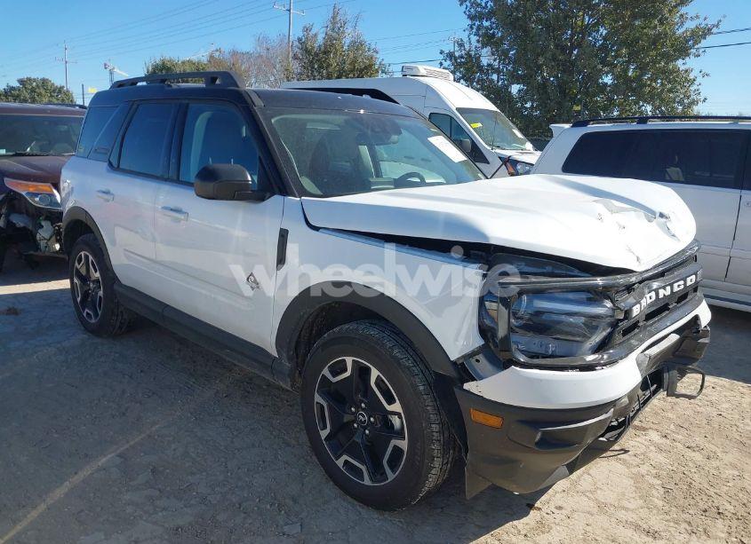 2023 Ford Bronco SPORT OUTER BANKS (VIN 3FMCR9C66PRD72732) main photo