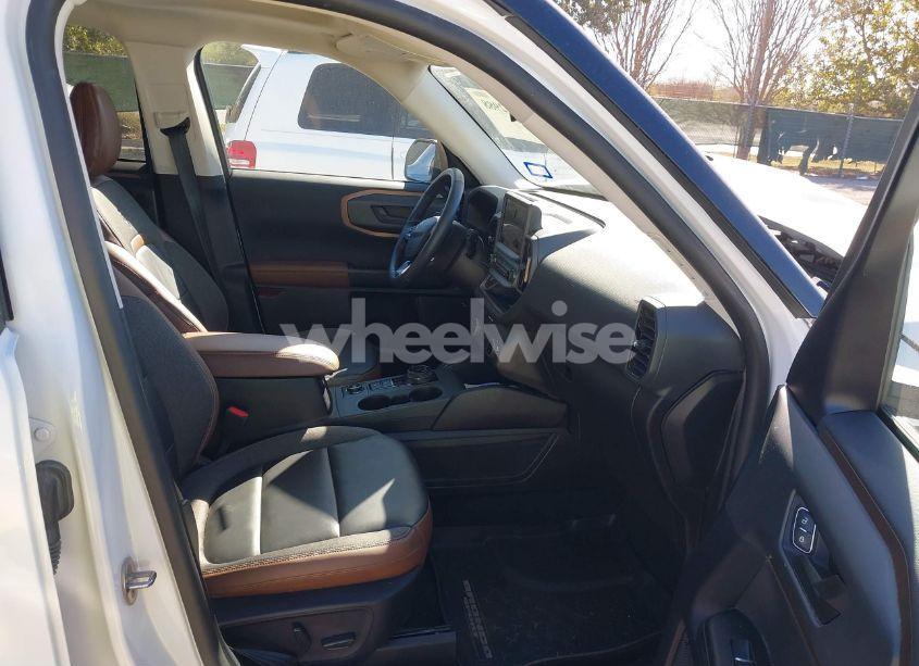 Photo 5 of 2023 Ford Bronco SPORT OUTER BANKS (VIN 3FMCR9C66PRD72732)