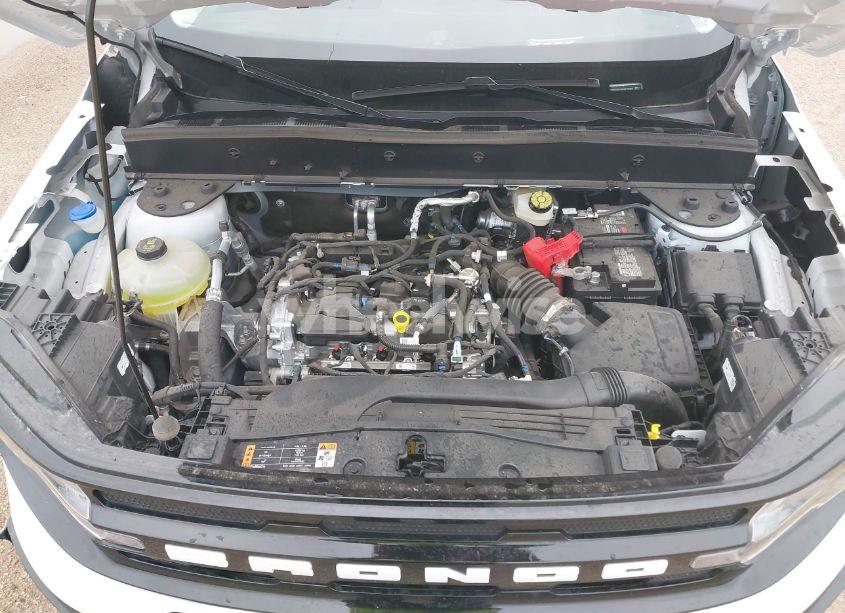 Photo 10 of 2024 Ford Bronco SPORT OUTER BANKS (VIN 3FMCR9C66RRE99306)