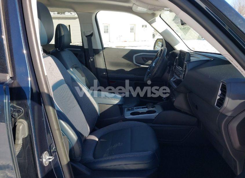 Photo 5 of 2021 Ford Bronco SPORT OUTER BANKS (VIN 3FMCR9C67MRA49401)