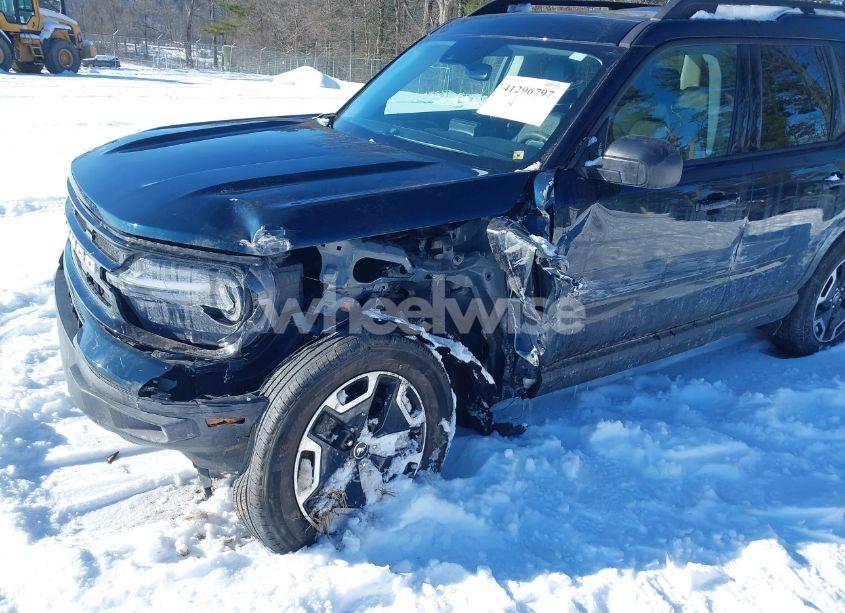 Photo 6 of 2021 Ford Bronco SPORT OUTER BANKS (VIN 3FMCR9C67MRA49401)